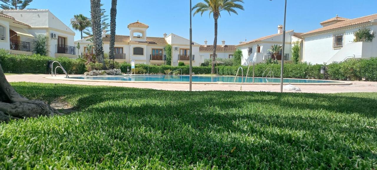 Apartamento Primera Linea De Playa Las Marinas 维拉 外观 照片